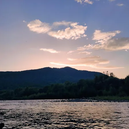 Nad Cheremoshem * Tyugyiv